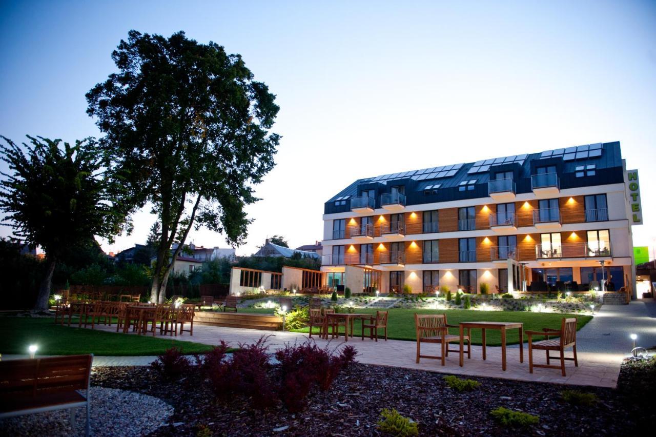 Hotel Uniejow Exteriér fotografie